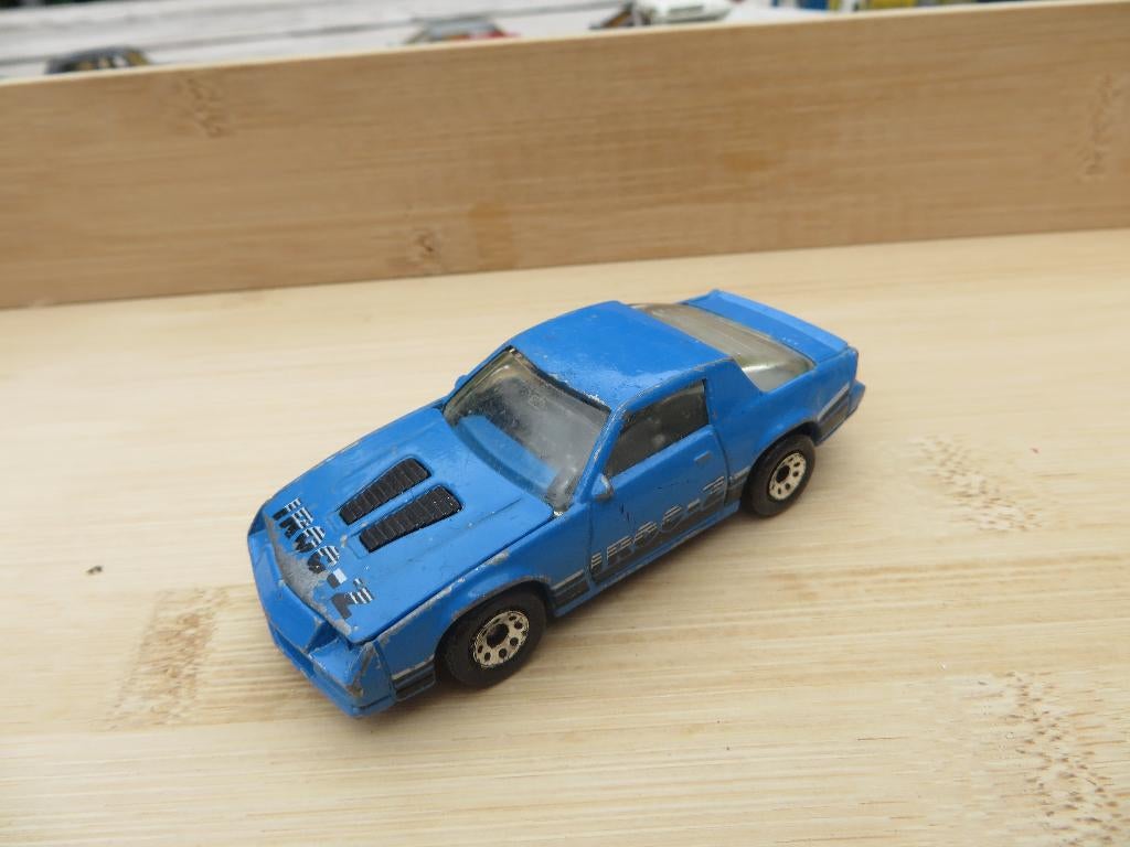 Matchbox Chevrolet Camaro IROC-Z 28, Hobby en Vrije tijd, Modelauto's | Overige schalen, Ophalen of Verzenden, Gebruikt, Auto