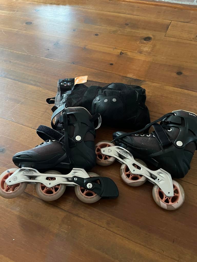 Powerslide Dames Skeelers Maat 38 met Beschermers, Sport en Fitness, Skeelers, Ophalen, Overige typen, Zo goed als nieuw, Powerslide