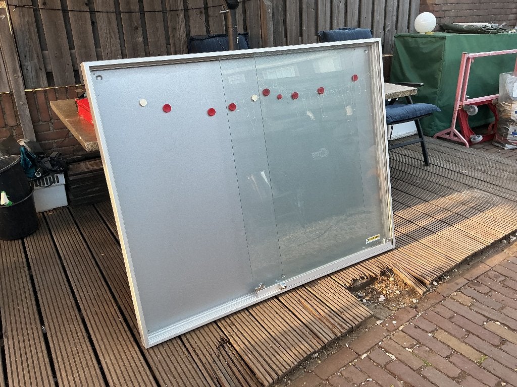 Vitrine, publicatiebord, publicator, informatie kast, 100 tot 150 cm, Ophalen of Verzenden, Zo goed als nieuw, Glas