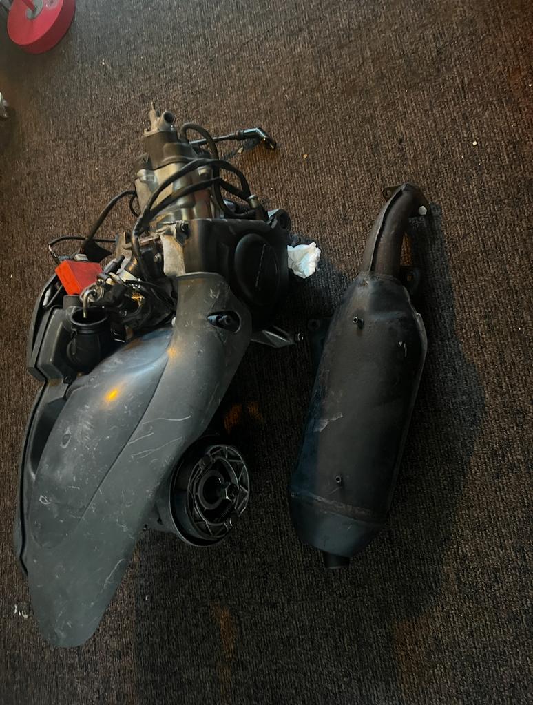 Gilera runner 180 blok met sm06, Ophalen of Verzenden, Zo goed als nieuw, Blok, Piaggio