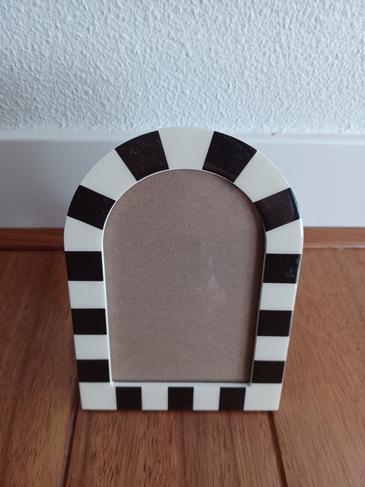 Zwart-wit gestreepte fotolijst, Overige materialen, Minder dan 50 cm, Gebruikt, Ophalen of Verzenden