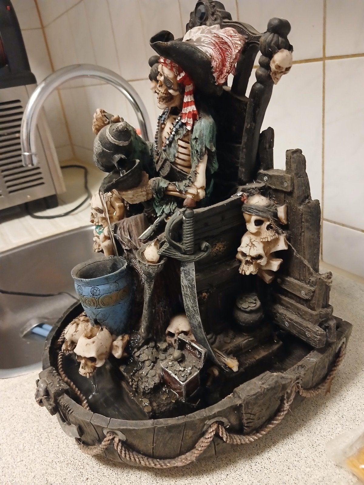 Piraten skelet fontein - Decoratieve waterornament, Ophalen of Verzenden, Gebruikt, Fantasy