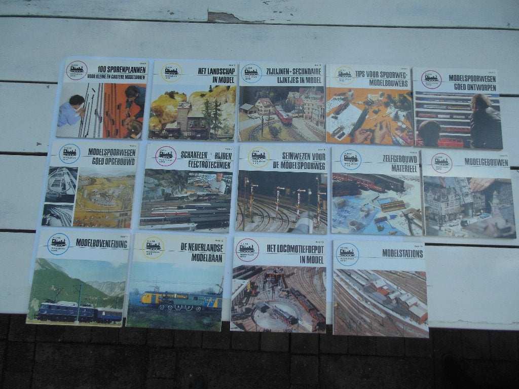 Kleine Modelbaan serie, Overige merken, Gebruikt, Gelijkstroom of Wisselstroom, Boek, Tijdschrift of Catalogus