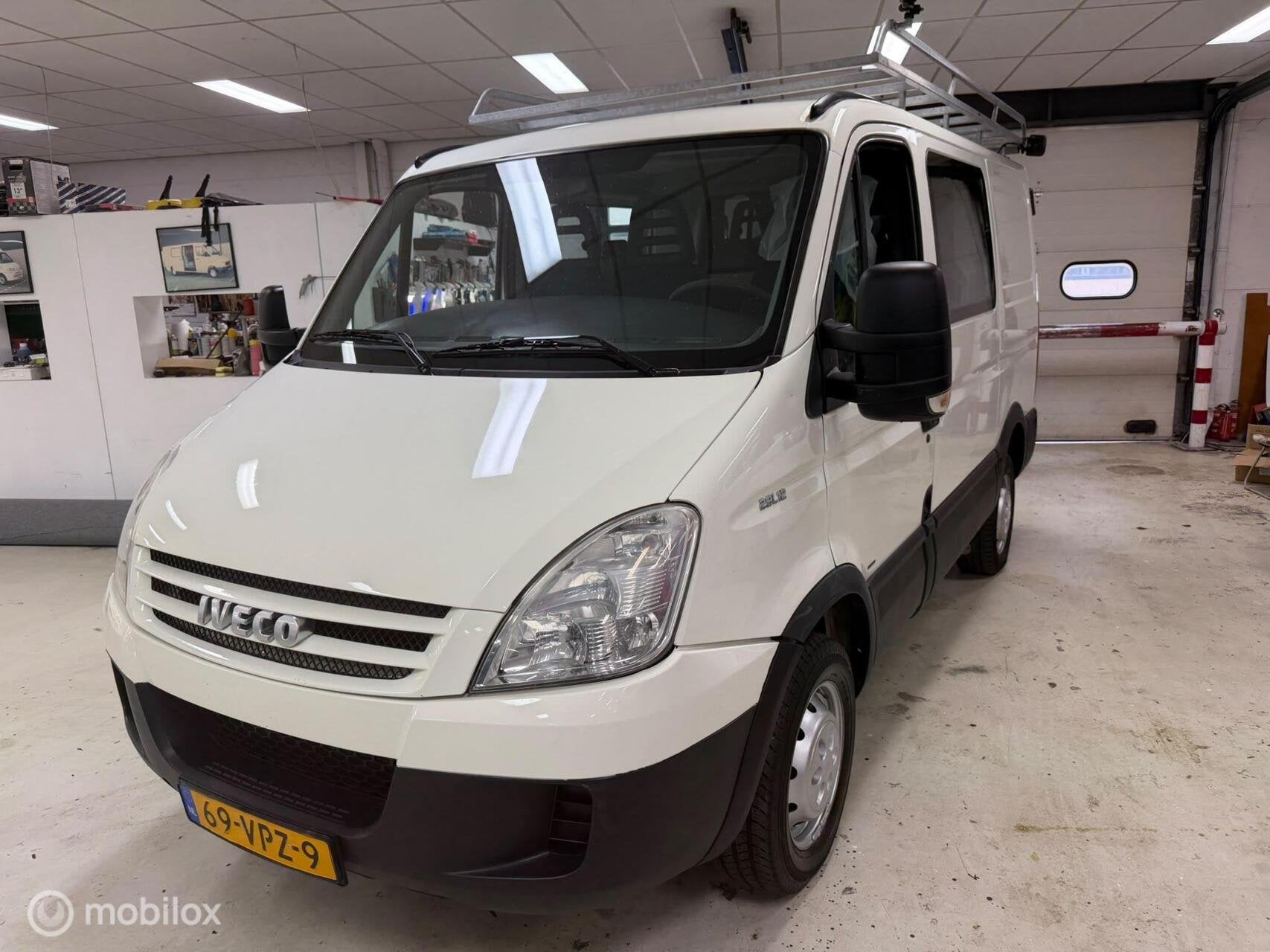 Iveco Daily Dubbel Cabine 2.3 HPi H1 88813 KM NAP!, Gebruikt, Iveco, Wit, Origineel Nederlands