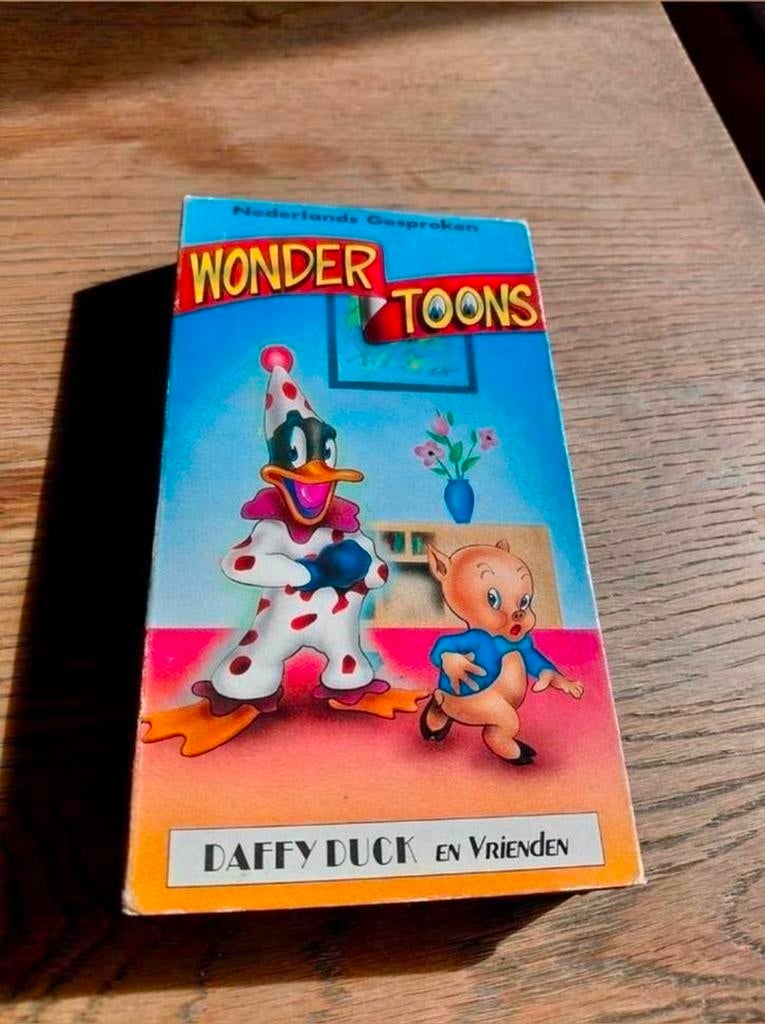 Wonder Toons Daffy Duck en Vrienden videoband. Looney Tunes, Cd's en Dvd's, VHS | Kinderen en Jeugd, Alle leeftijden, Ophalen of Verzenden
