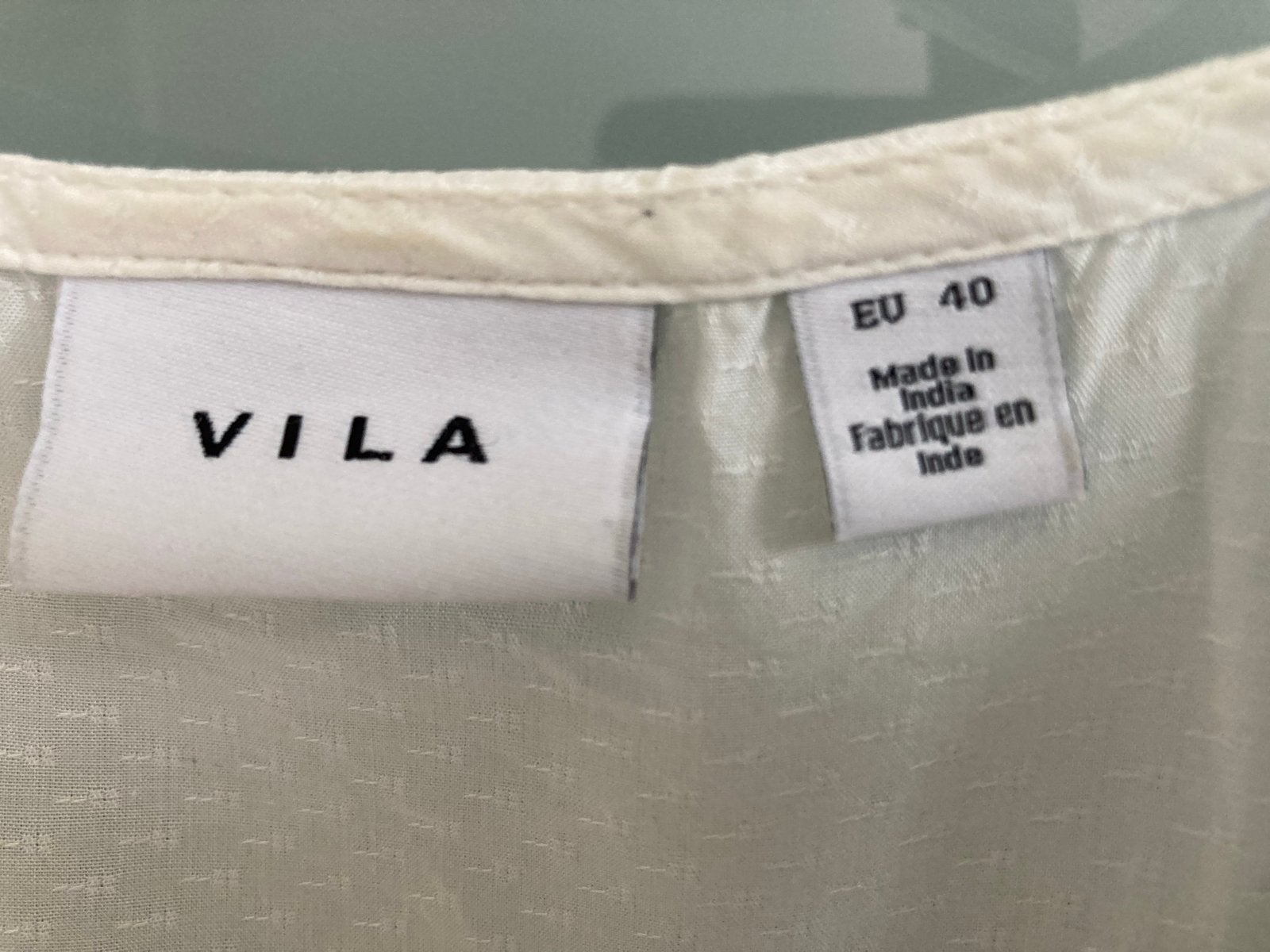 VILA witte blouse met ruches en kant - Maat 40, Maat 38/40 (M), Wit, Ophalen of Verzenden, Zo goed als nieuw