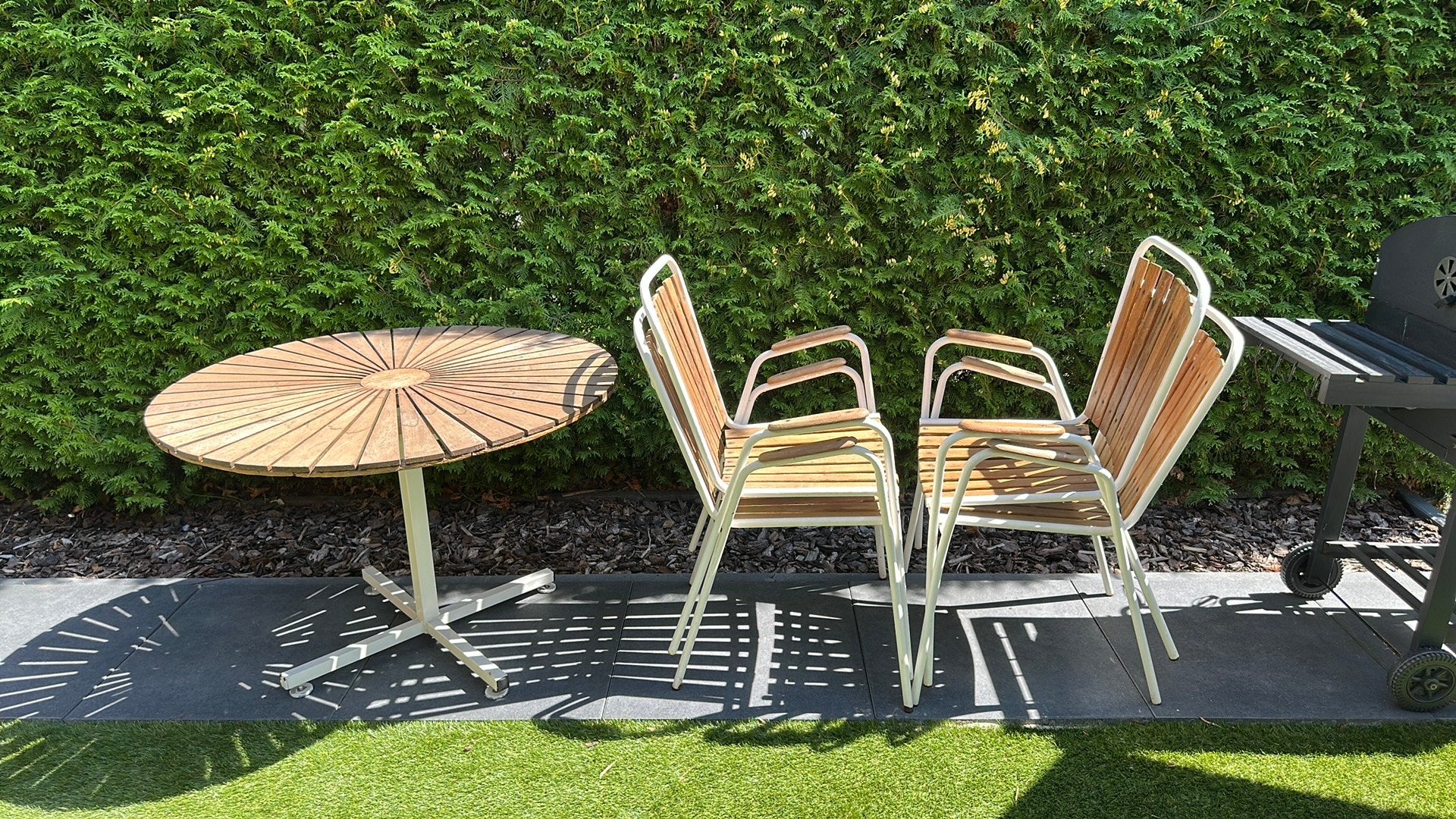 Houten tuinset met 4 stoelen, Ophalen, 4 zitplaatsen, Gebruikt, Hardhout