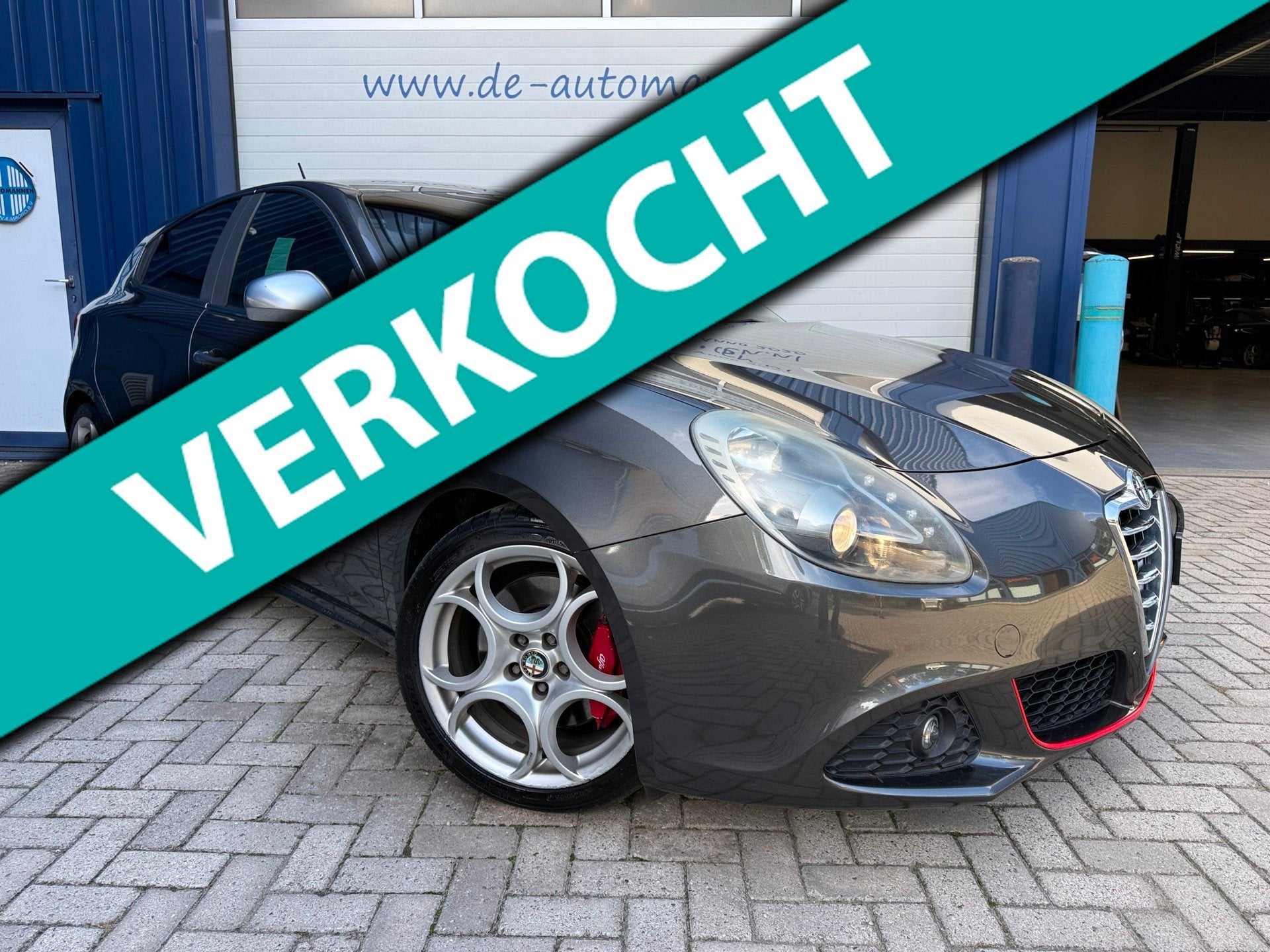 Alfa Romeo Giulietta 1.7 TBi Quadrifoglio Verde 235pk / ECC, Euro 5, Gebruikt, 4 cilinders, Leder en Stof