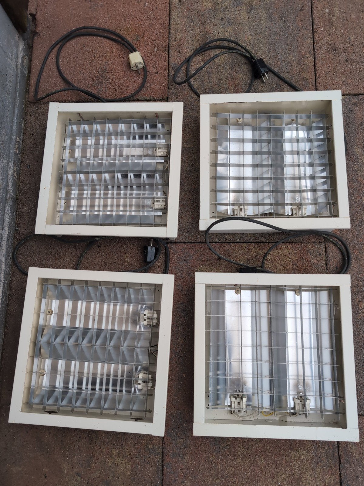 Kleine TL bakjes zonder tl buisjes. 4 stuks., Ophalen of Verzenden, Minder dan 50 watt
