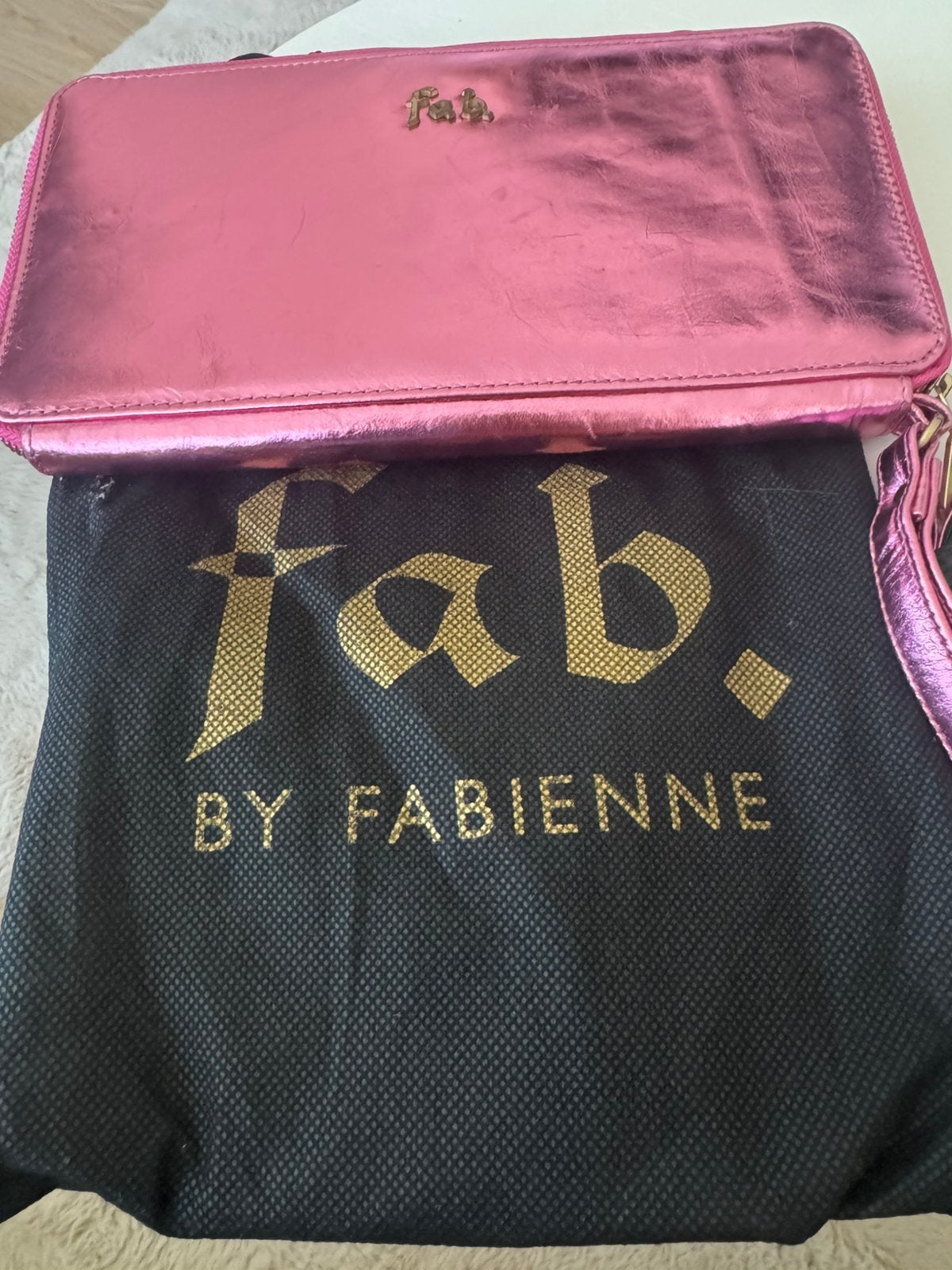 FAB reisportomonee, Ophalen of Verzenden, Zo goed als nieuw, Roze, Schoudertasje