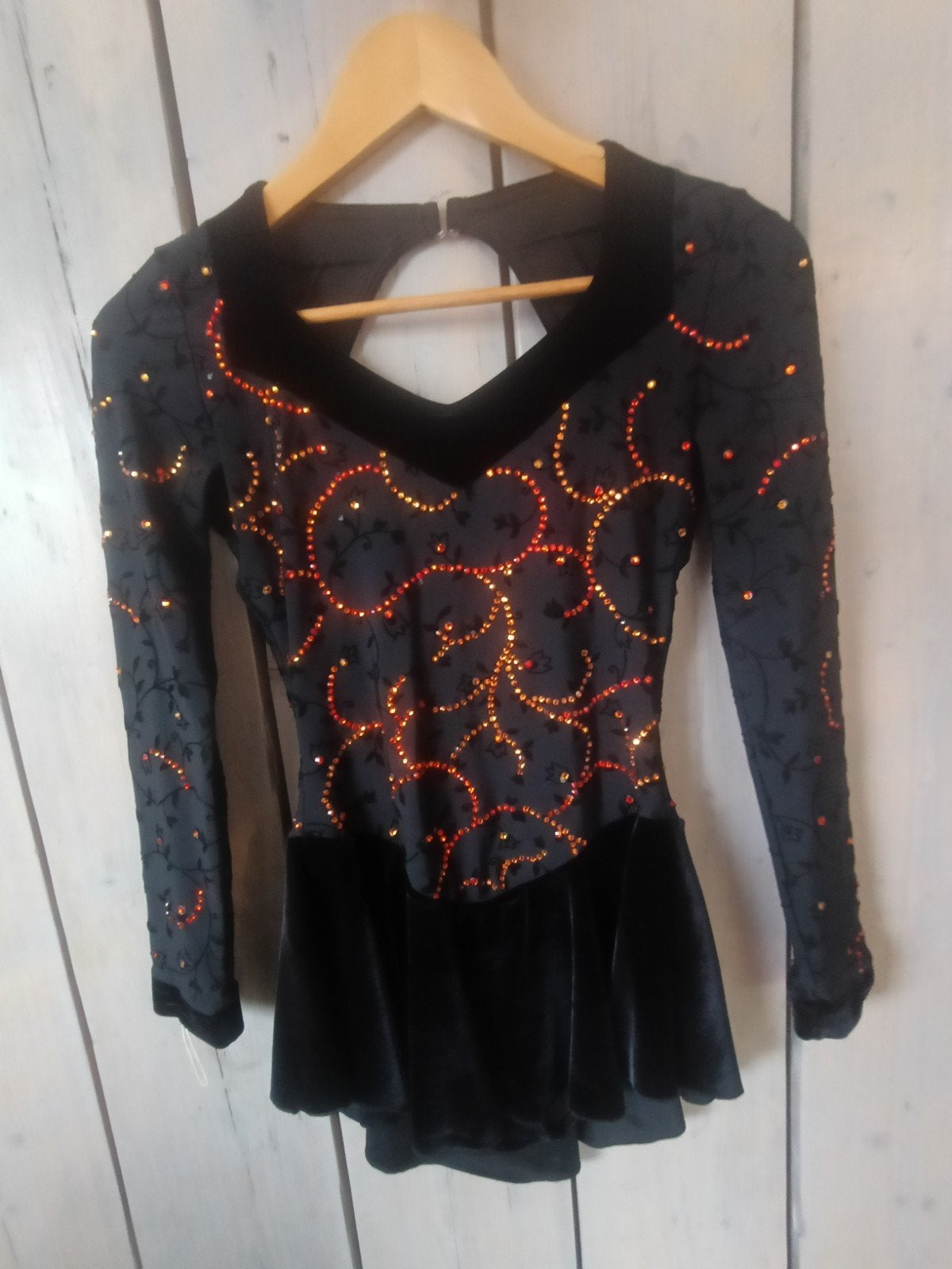 Zwart kunstschaatspakje met Swarovski stenen, Zwart, Nieuw, Ophalen of Verzenden, Maat 34 (XS) of kleiner