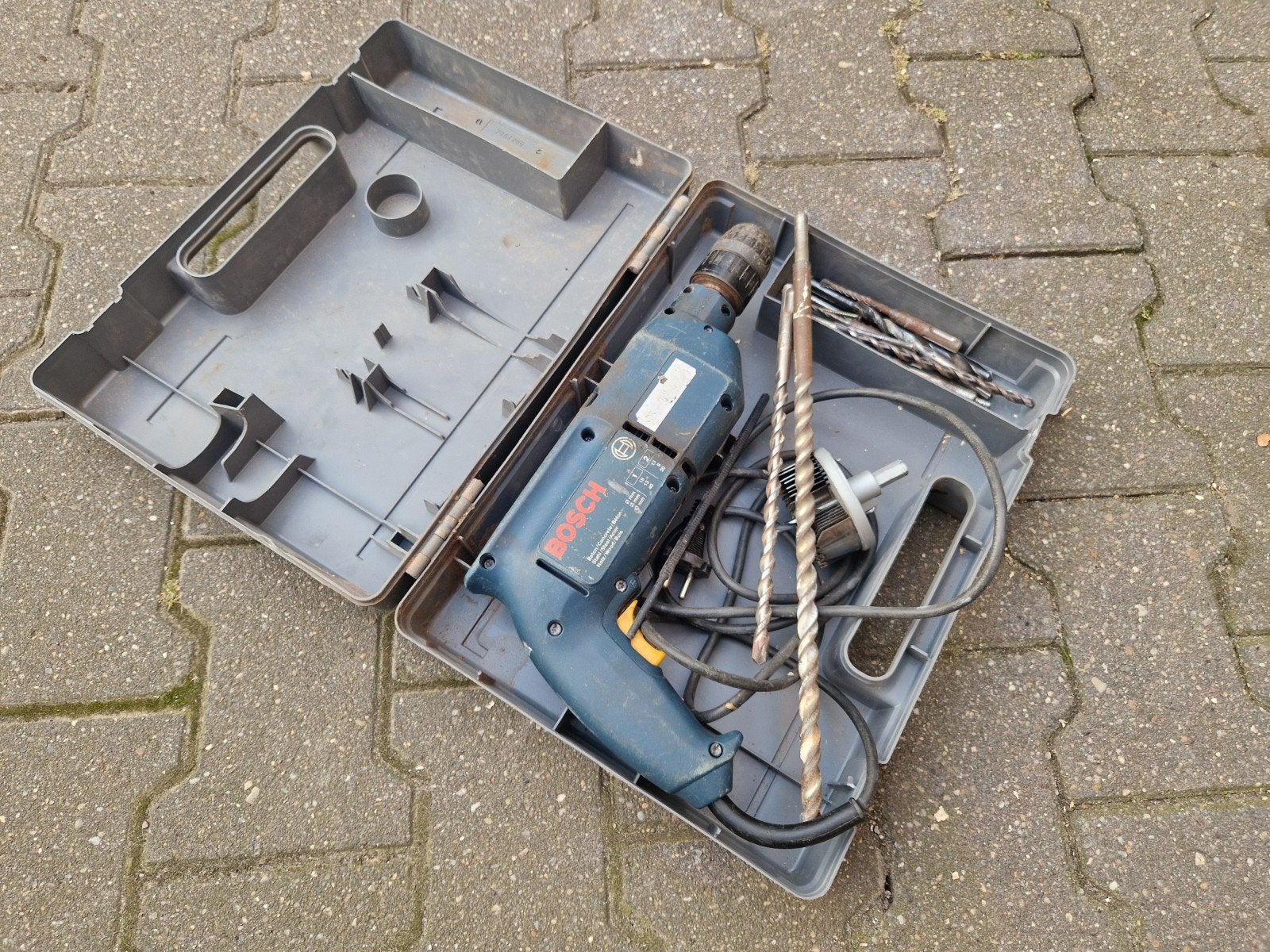 Bosch GSB 18-2 RE Klopboormachine met koffer en boren, Variabele snelheid, Ophalen, Boormachine, Gebruikt