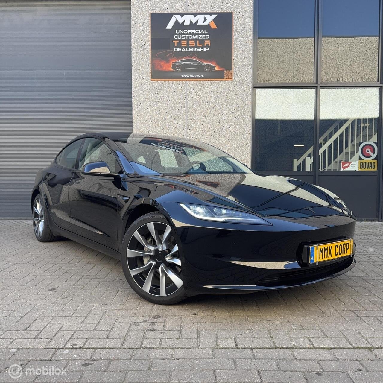 Tesla Model 3 Standard Range HIGHLAND + MMX PACK, Auto's, Automaat, Achterwielaandrijving, Gebruikt, Zwart