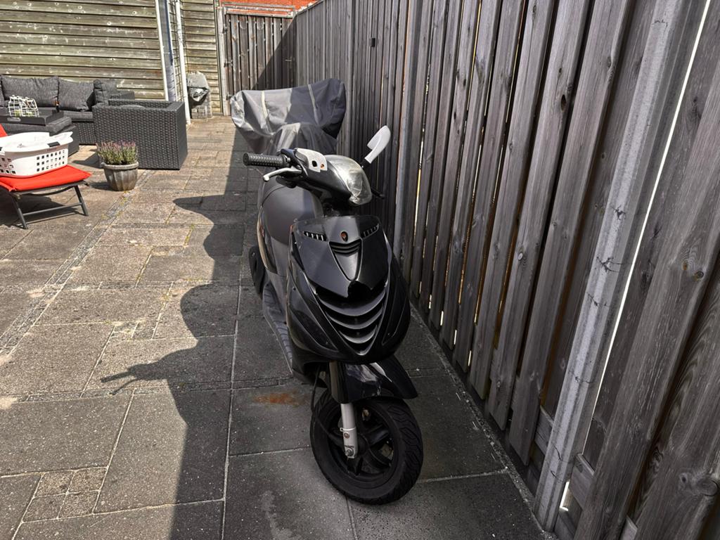 Piaggio Zip 2012 - Rijdt en start fantastisch!, Ophalen, Gebruikt, Maximaal 45 km/u, Zip
