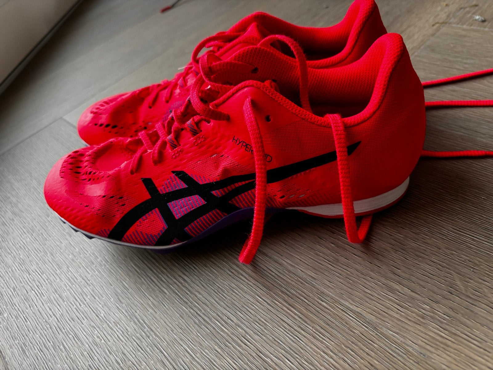 Asics Hyper MD 8 Spikes maat 39, Sport en Fitness, Loopsport en Atletiek, Ophalen, Zo goed als nieuw, Spikes, Hardlopen