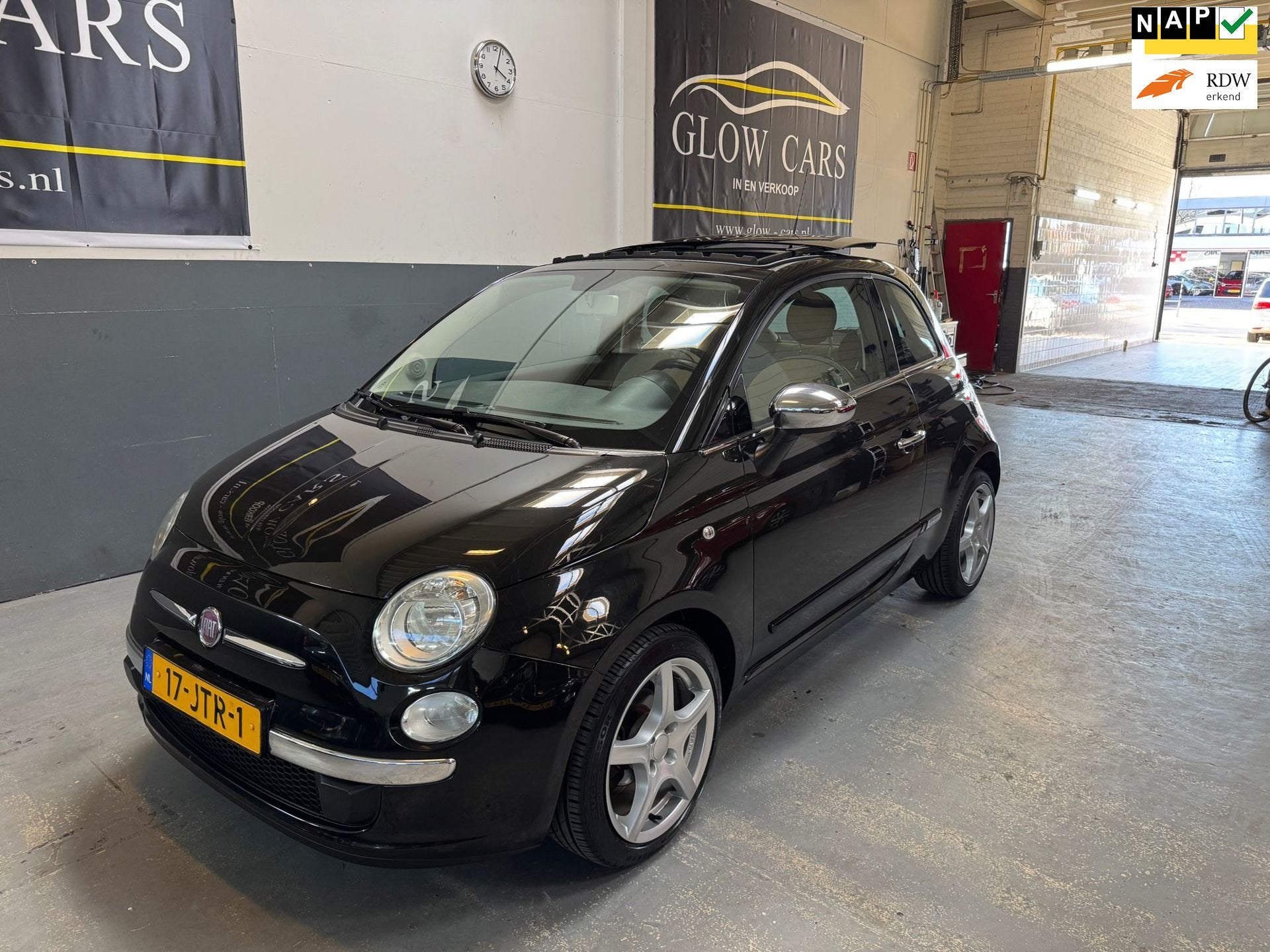 Fiat 500 1.2 Lounge AUT|PANO|AIRCO|NAP|, Stof, Gebruikt, 1242 cc, 4 cilinders