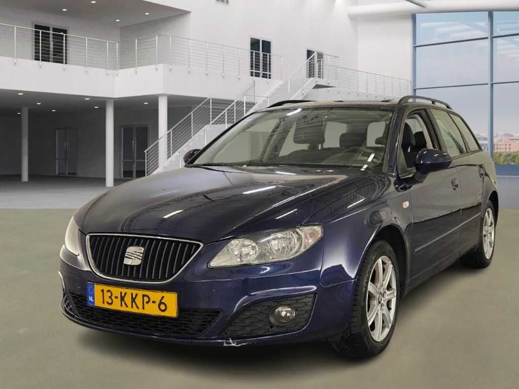 SEAT Exeo ST 1.6 Reference ; 13-KKP-6, Auto's, Gebruikt, 4 cilinders, Blauw, Handgeschakeld