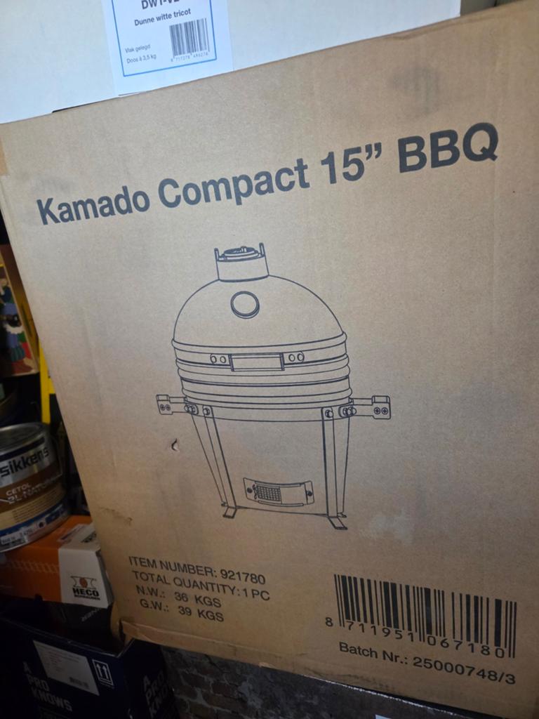 Nieuwe Kamado Compact 15 inch barbecue te koop.
De BBQ zit n, Ophalen, Nieuw, Kamado