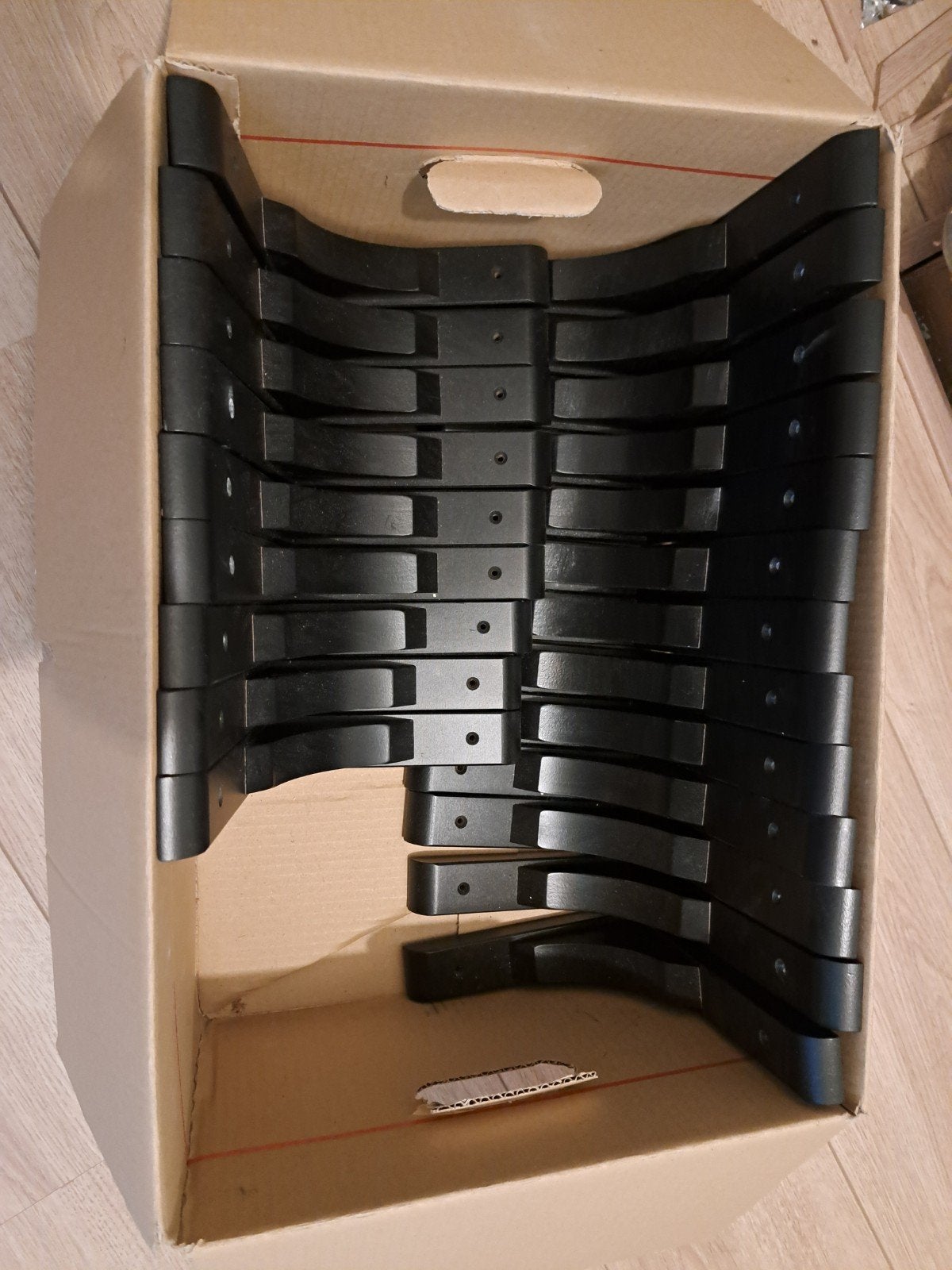 IKEA Ramshult plankdragers zwart, Ophalen, Zo goed als nieuw