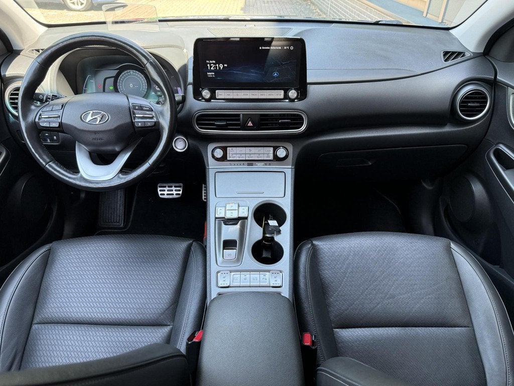 Hyundai Kona EV Limited 64 kWh / Dealer Onderhouden / Origin, Auto's, Hyundai, Gebruikt, Origineel Nederlands, 64 kWh, 300 kg