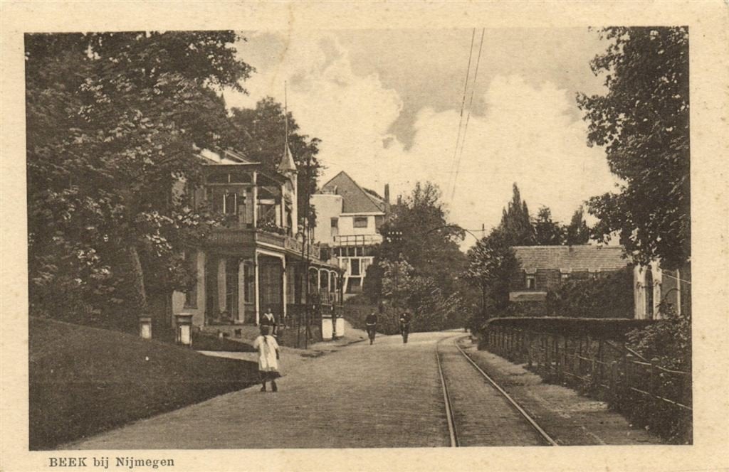 Beek bij Nijmegen - volk tramspoor - 194? gelopen, Verzamelen, Verzenden, 1940 tot 1960, Gelopen, Gelderland