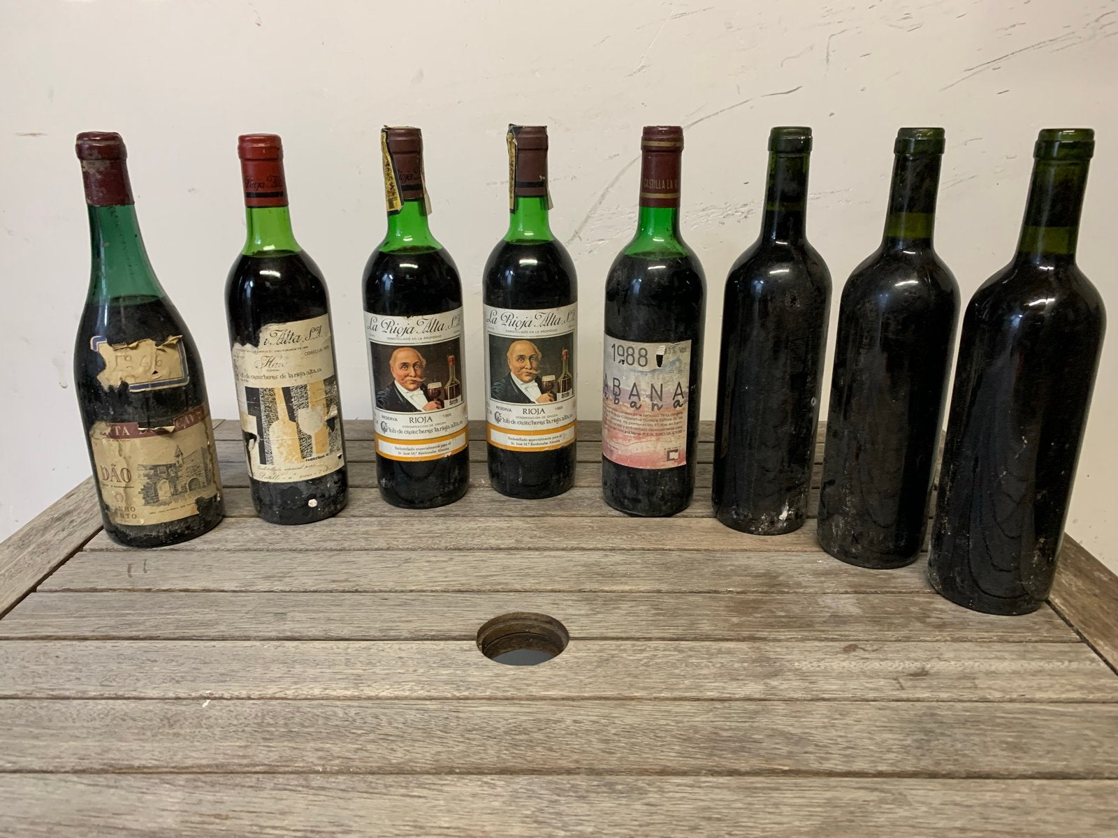 Vergeten Spaanse wijnen uit 1966, 1976, 1985, 1988, Verzamelen, Ophalen, Nieuw, Spanje, Rode wijn
