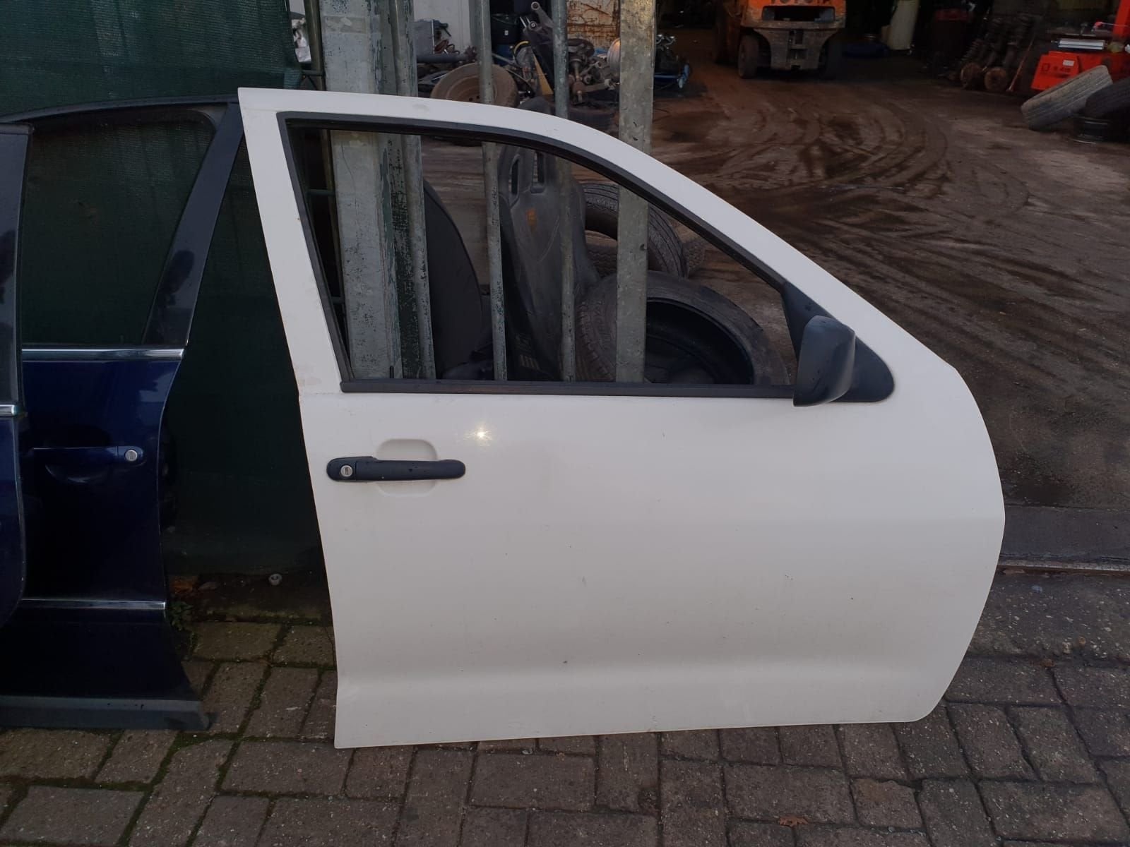 VW CADDY PORTIER RECHTS  BJ 97 TOT 2006, Auto-onderdelen, Gebruikt, -, Deur, -