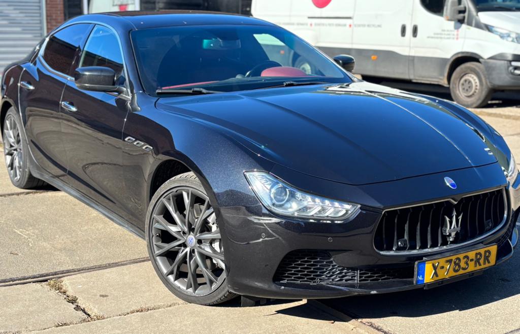 Maserati Ghibli 3.0i V6 Benzine INRUIL / LEASE 399, Automaat, Achterwielaandrijving, Euro 6, Bi-Xenon koplampen