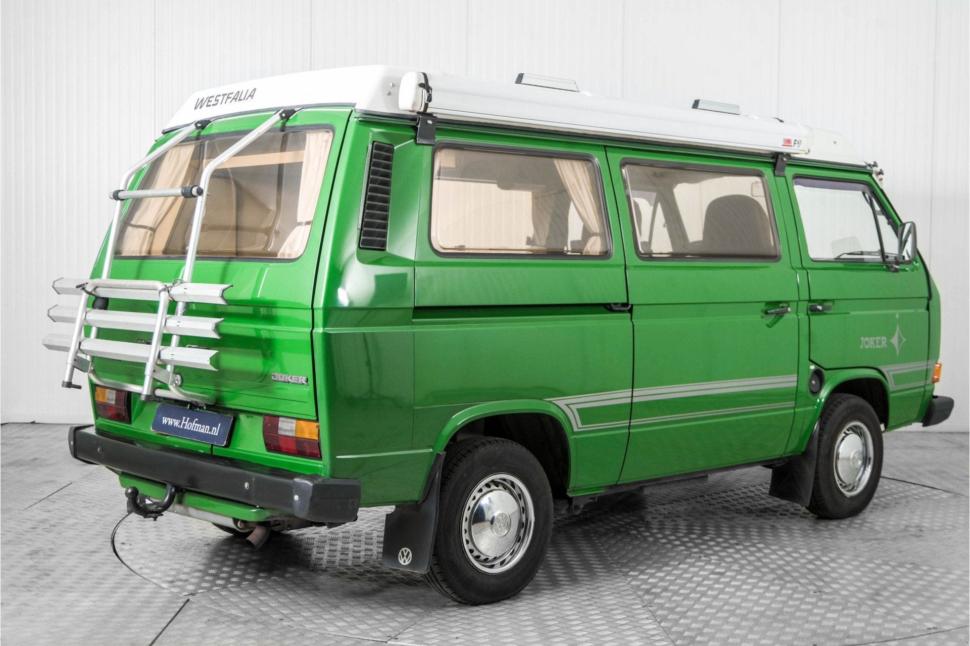 Volkswagen T3 Westfalia JOKER 1.6TD 51KW (bj 1986), Volkswagen, Bedrijf, Rodenburg 1
9351PV  LEEK, NL, Hofman Leek Classic & Sportscars