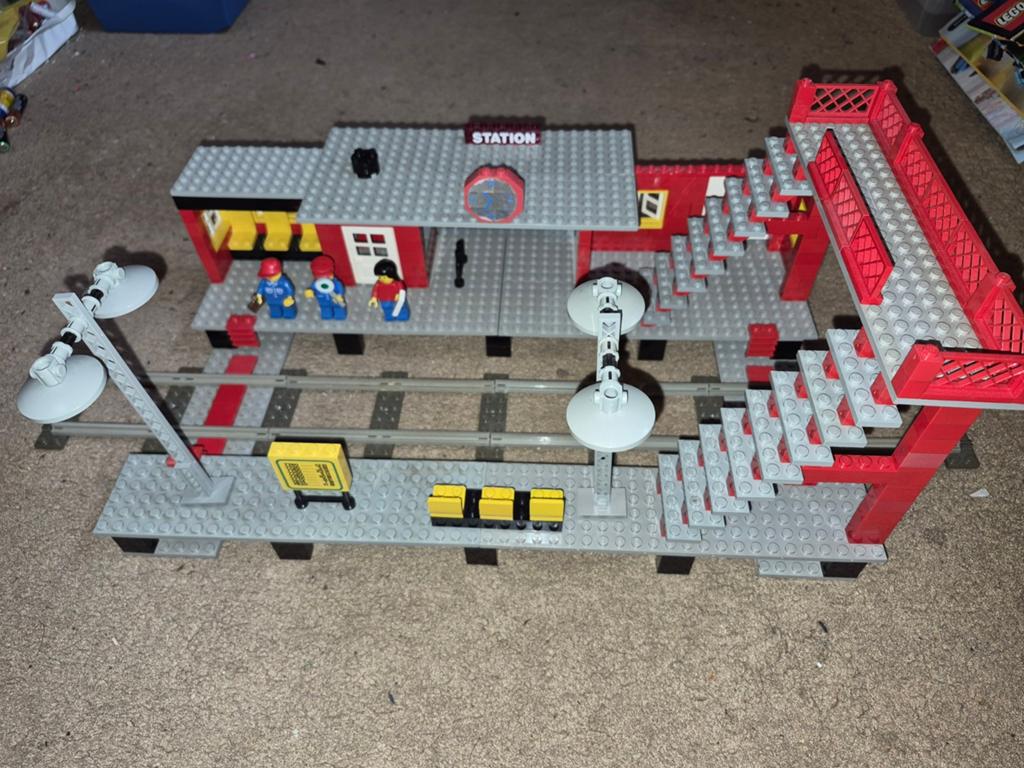 Lego trein 12V station 7822, Ophalen of Verzenden, Gebruikt