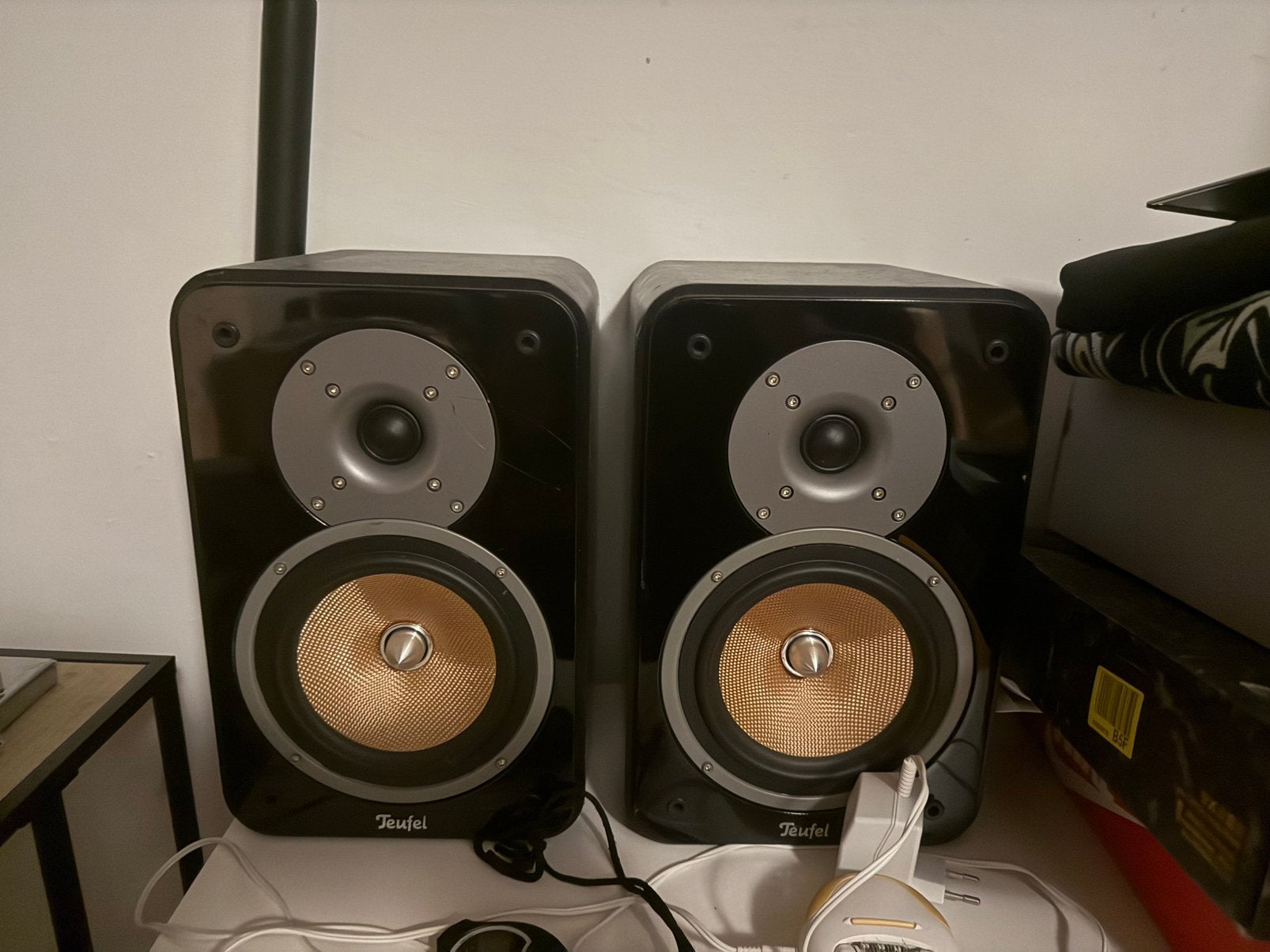 Twee Teufel luidsprekers., Audio, Tv en Foto, Gebruikt, Geschikt voor surround/home cinema, Minder dan 60 watt, Boekenplank luidspreker