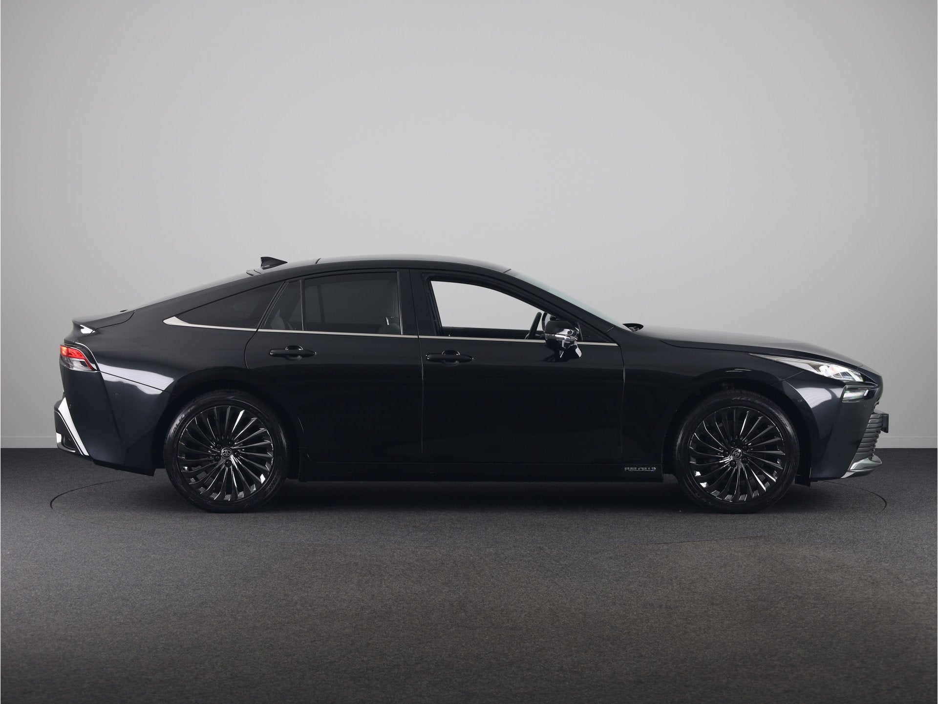 Toyota Mirai Prestige *DEMO* | Panoramadak | 360° Camera |, Auto's, Automaat, Achterwielaandrijving, Mirai, Waterstof