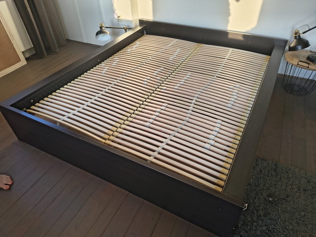 Tweepersoonsbed met lattenbodems - Donkerbruin, Ophalen, Bruin, Tweepersoons, Zo goed als nieuw