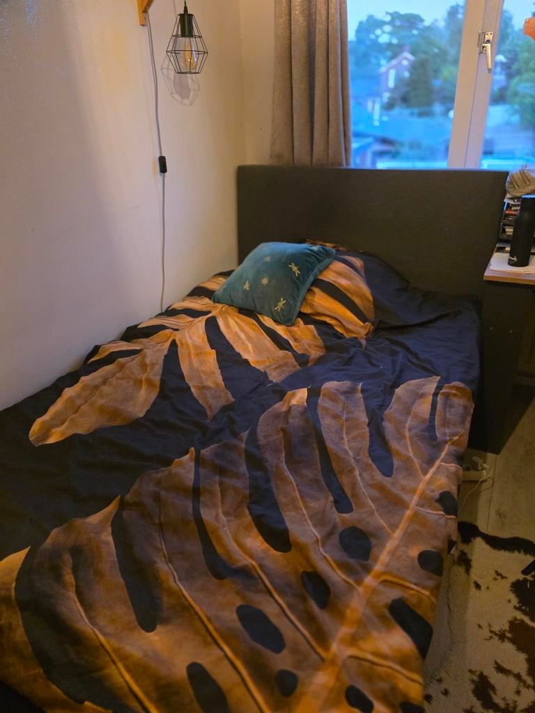 Boxspring 120x200 cm, Gebruikt, Zwart, Ophalen of Verzenden, Twijfelaar