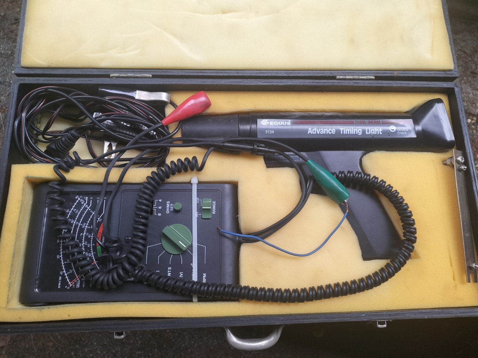 Afstelgereedschap voor oudere auto's met verdeler, Ophalen