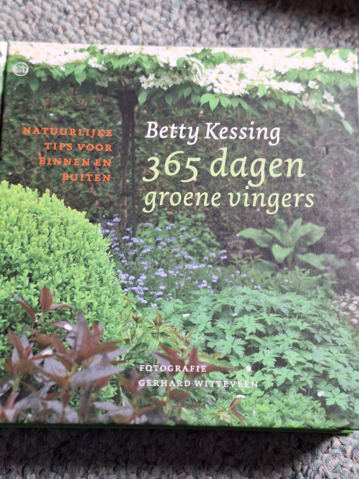 B. Kessing - 365 dagen groene vingers, Boeken, Natuur, Bloemen, Planten en Bomen, B. Kessing, Ophalen of Verzenden, Zo goed als nieuw
