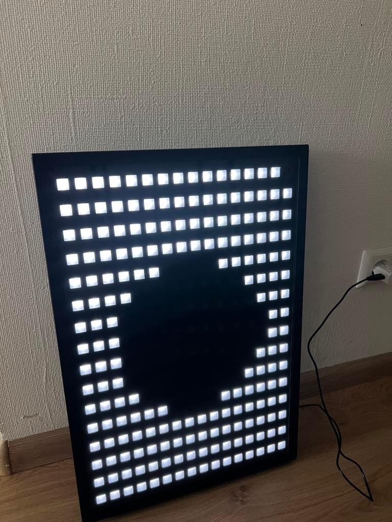 IKEA OBEGRÄNSAD Led wandlamp Swedish House Maffia, Ophalen of Verzenden, Zo goed als nieuw, Kunststof, IKEA