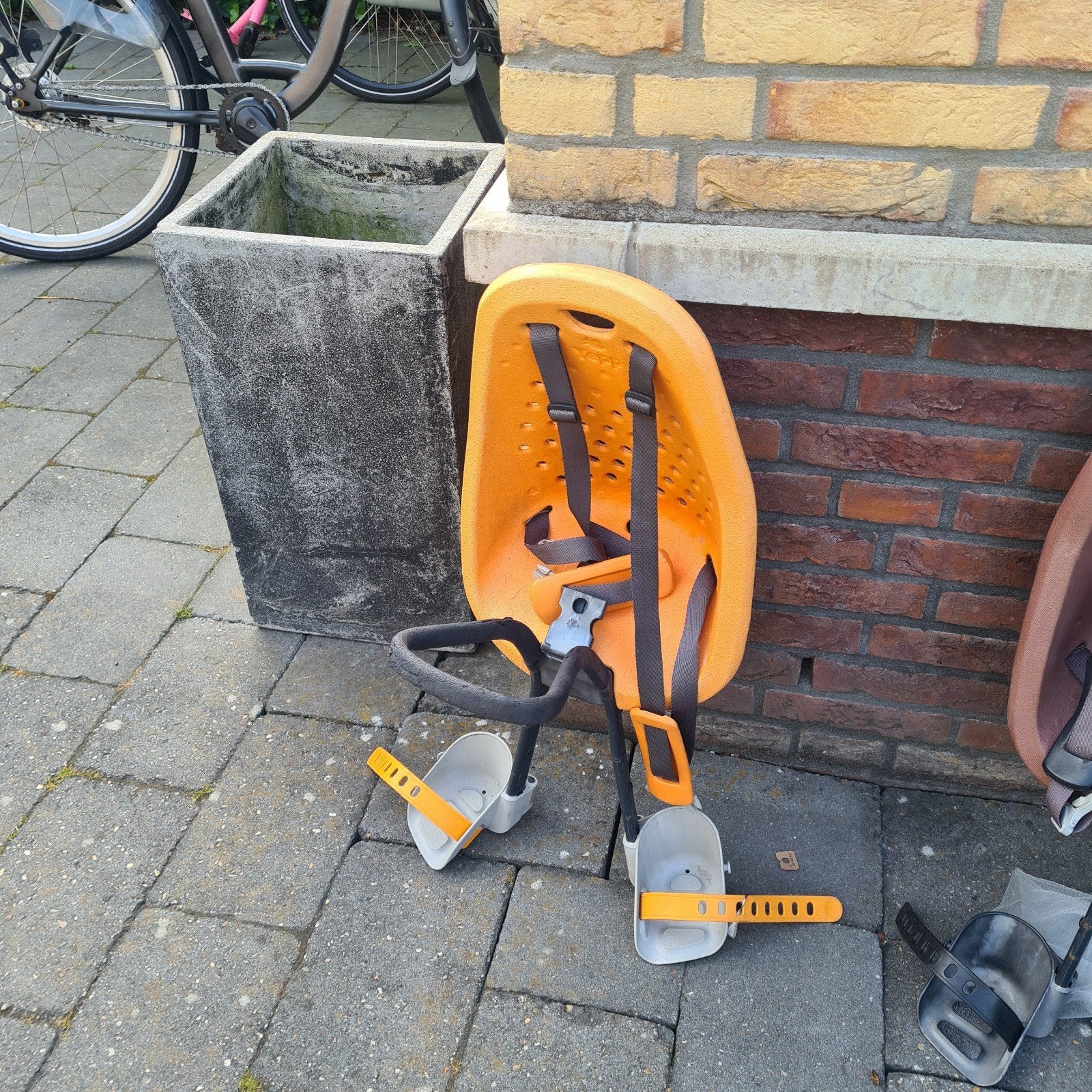 Yepp zitje met scherm en blokje, Fietsen en Brommers, Fietsaccessoires | Fietsstoeltjes, Ophalen of Verzenden, Gebruikt
