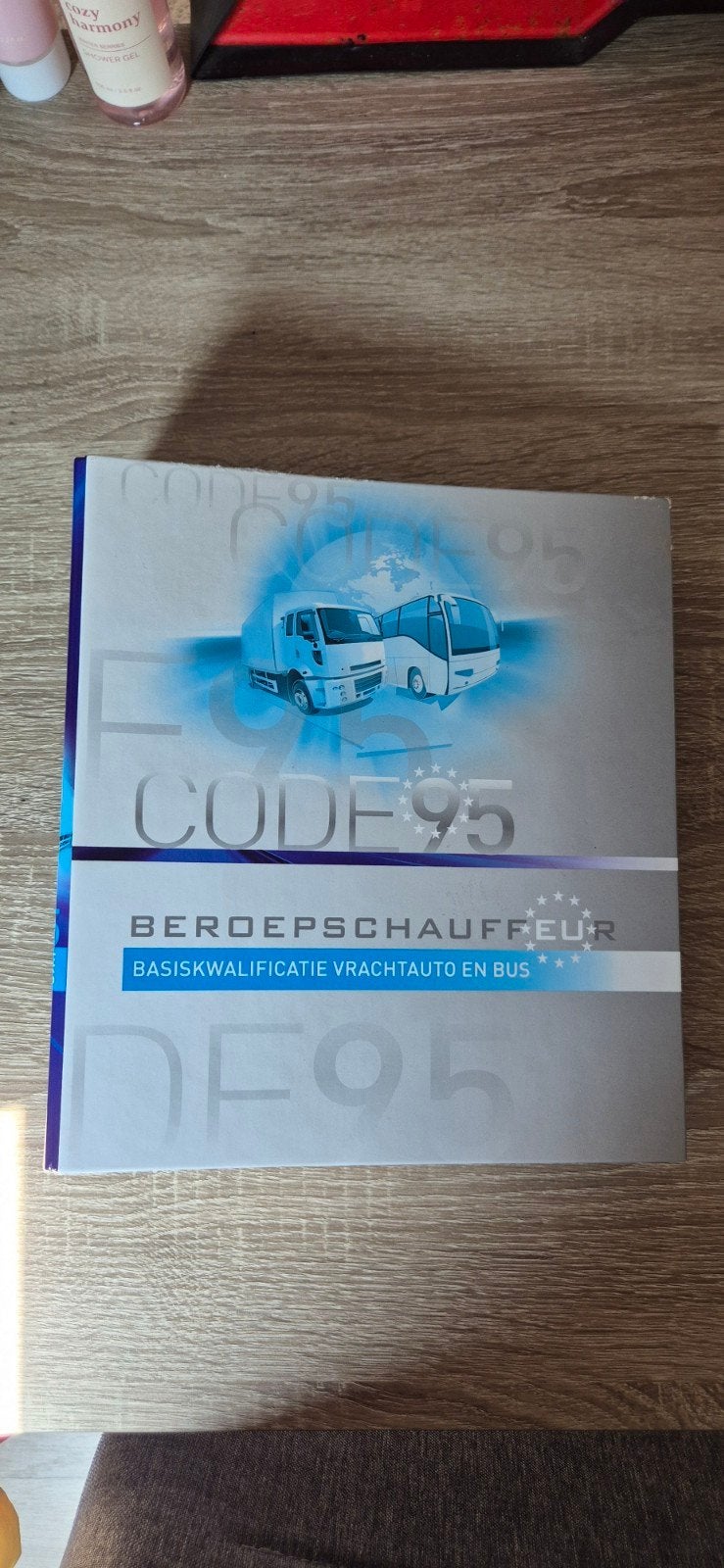 Code 95 Theorieboeken Vrachtauto en Bus - VDO Opleiding, Ophalen