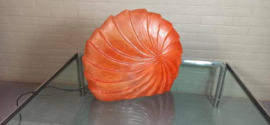 Grote schelp/ammoniet vorm tafellamp, Kunststof, Tweedehands, Tweedehands, Ophalen of Verzenden, Tweedehands