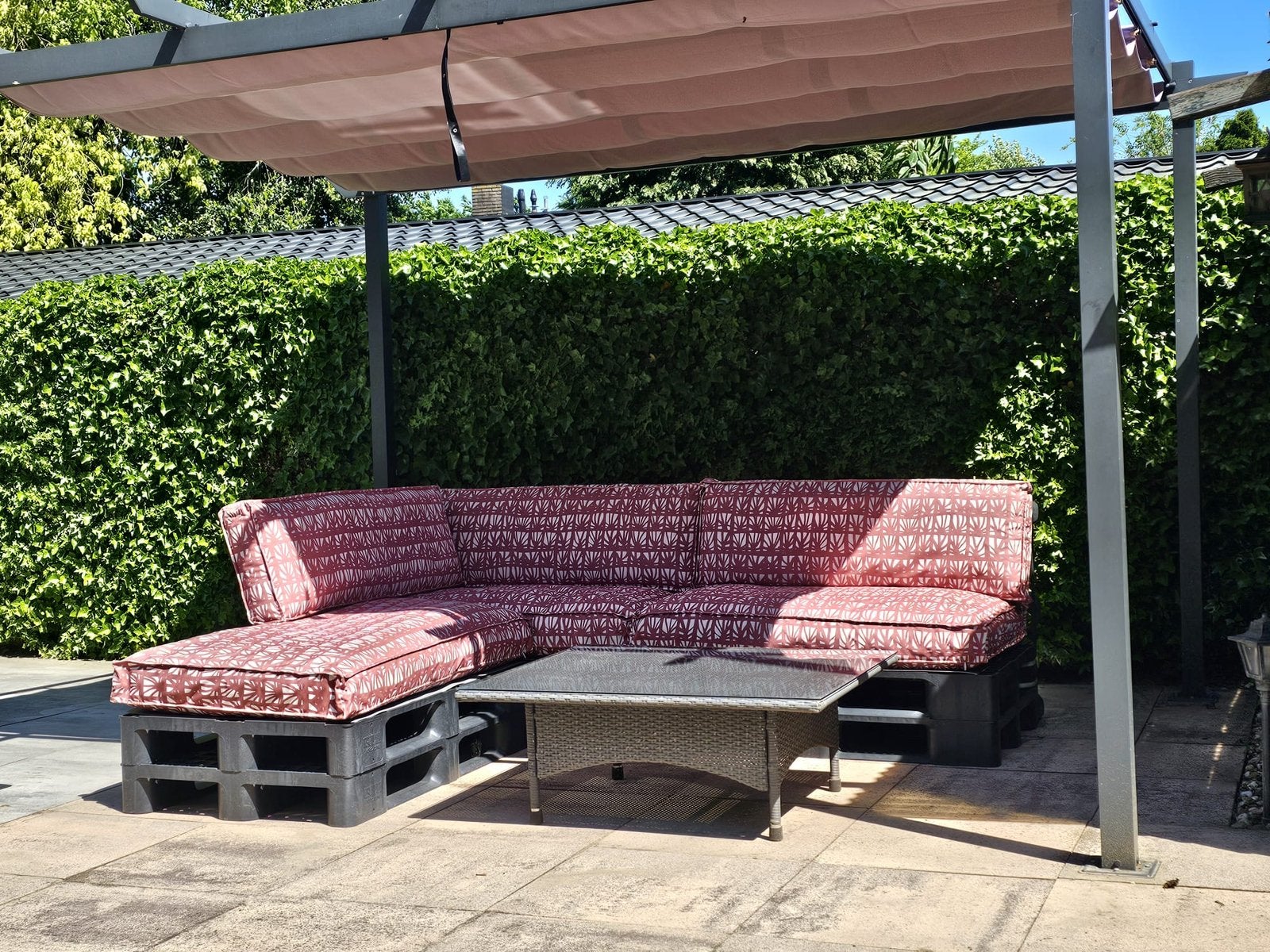 Kunststof pallet bank, Tuin en Terras, Tuinsets en Loungesets, Kunststof, Zo goed als nieuw, Bank, Ophalen