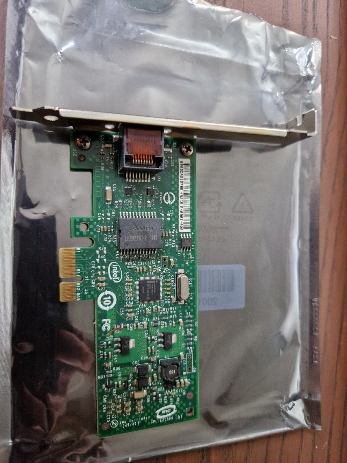 Intel Gigabit CT Desktop Adapter - PCI Express - Netwerkkaar, Ophalen of Verzenden, Zo goed als nieuw, Intern, Intel