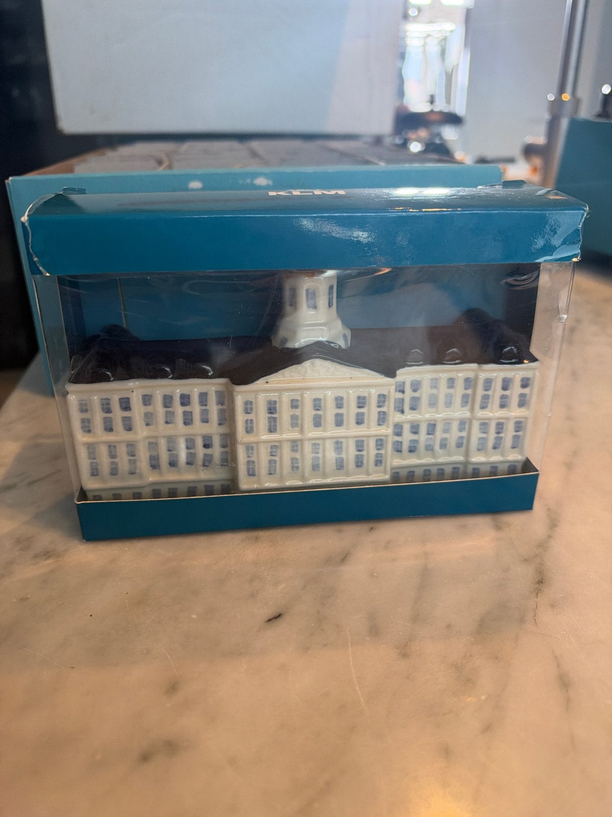 KLM Delfts Blauw huisje Paleis op de Dam (gevuld), Ophalen of Verzenden, Zo goed als nieuw, Paleis of Waag, Gevuld