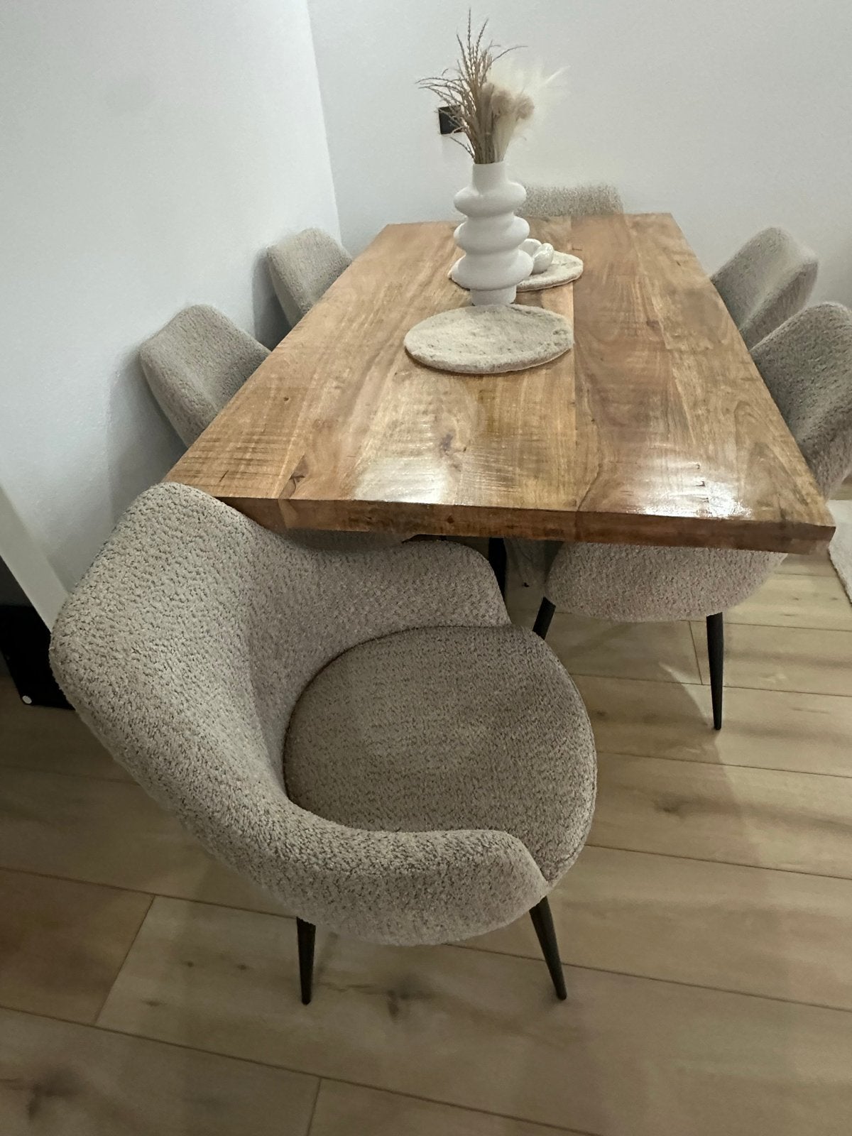6 eetstoelen - Bouclé stof - Zo goed als nieuw, Ophalen, Overige kleuren, Zo goed als nieuw, Stof
