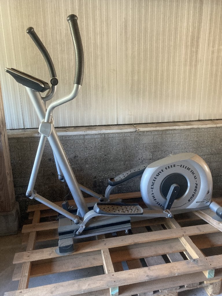 fitness Proteus Elliptische Crosstrainer – Magnetisch, Ophalen, Zo goed als nieuw, Crosstrainer