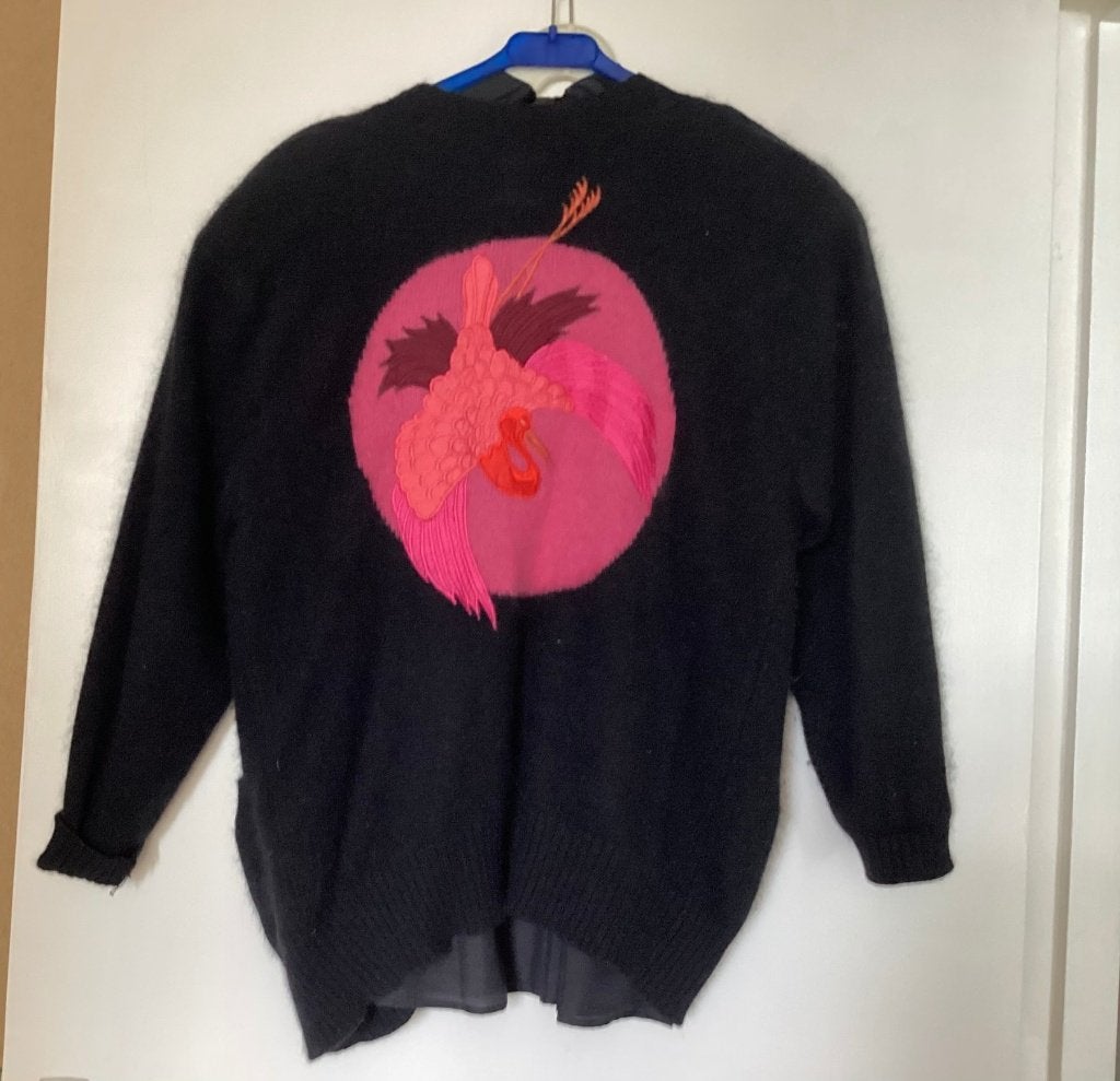 mondi kleding, zwart vestje  met op achterkant vogel maat 42, Kleding | Dames, Blouses en Tunieken, Ophalen of Verzenden, Zo goed als nieuw