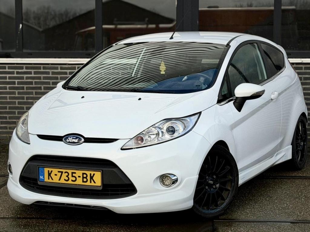 Ford Fiesta 1.6 Ghia |ST-Uitvoering |Clima |CruiseC |Leder, Auto's, Ford, Bedrijf, Te koop, Fiësta, ABS, Airbags, Airconditioning