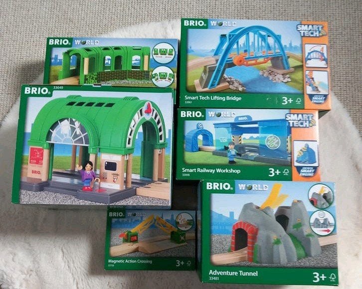Grote set Brio World trein sets onderdelen -, Ophalen of Verzenden, Zo goed als nieuw