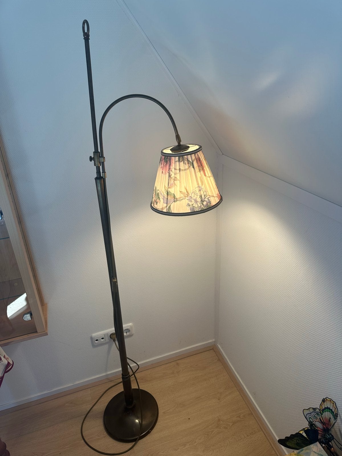 Vintage staande lamp met bloemenkap, Gebruikt, Metaal, 150 tot 200 cm, E27 (groot)