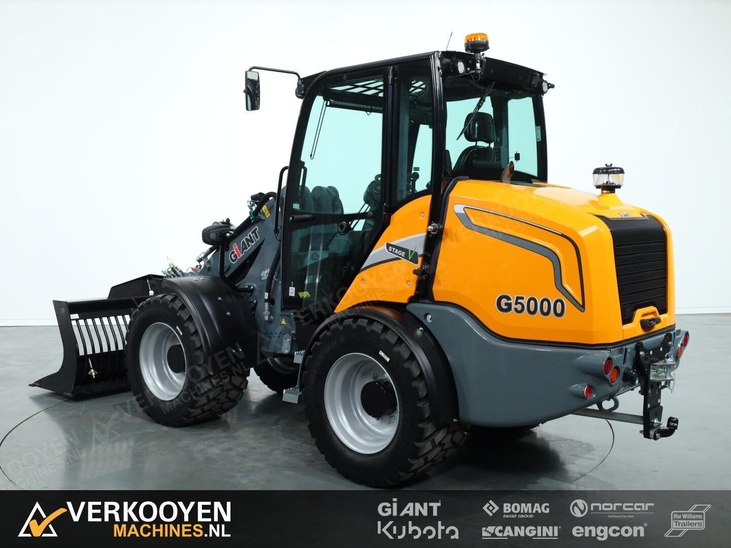 2026 Giant G5000 VK10961, Wiellader of Shovel